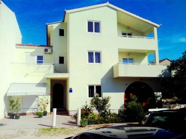 Apartmani Jurić – fotografija 2