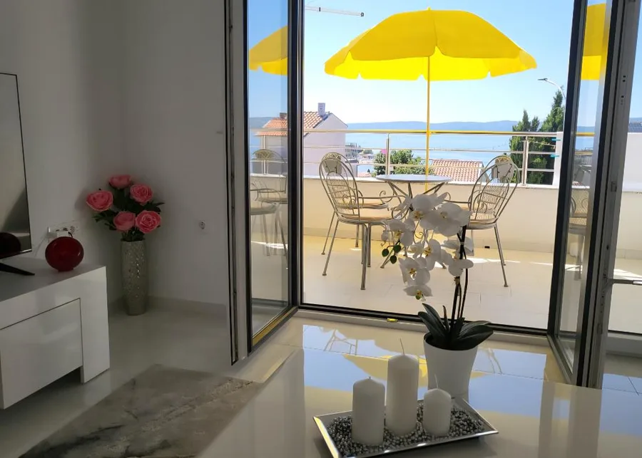 Apartmani Korina i Nika – fotografija 2
