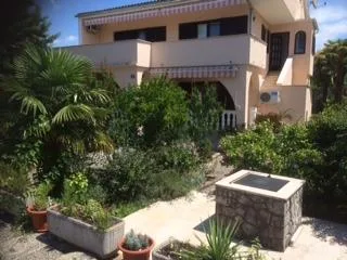 Apartmani Golik – fotografija 2