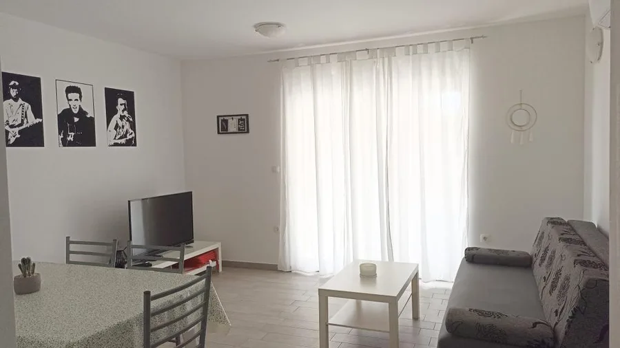 A4+2 – fotografija 2