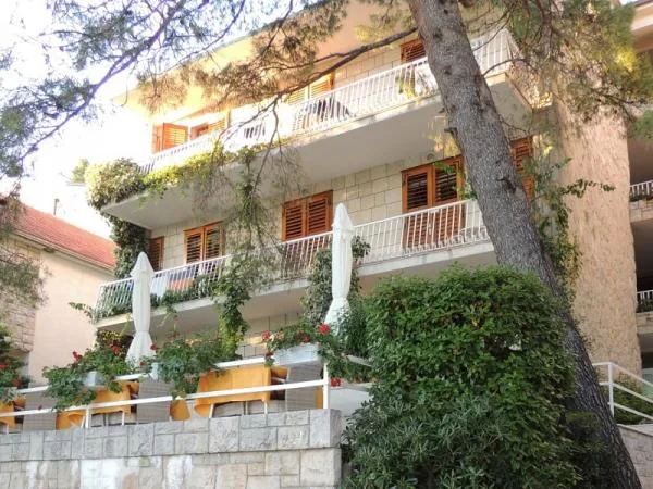 Apartmani Villa Karmen – fotografija 2