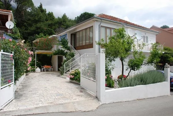 Apartmani Katica – fotografija 2