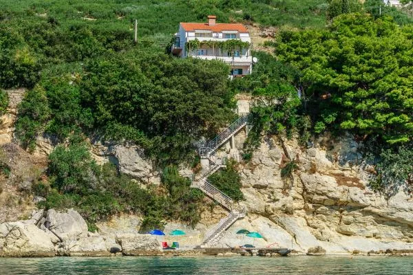 Apartmani Anja – fotografija 2