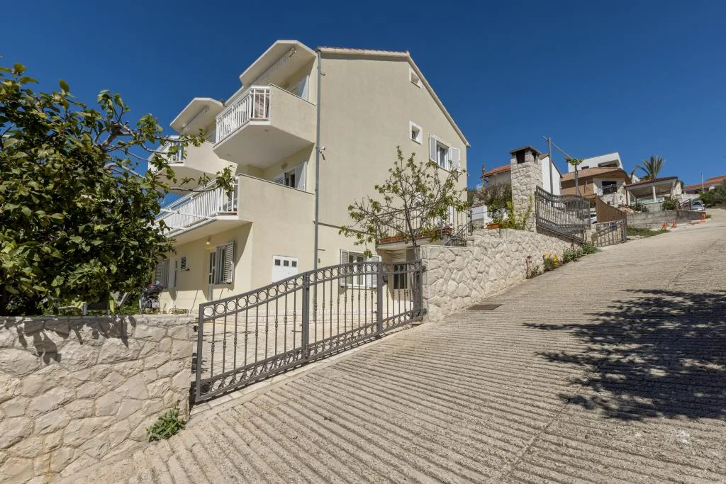 Apartmani Borzić – fotografija 4