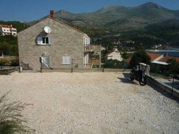 Apartmani Miho – fotografija 2
