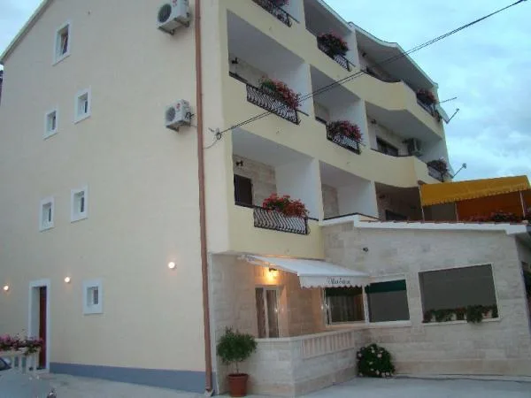 Apartmani Villa Sunce – fotografija 2