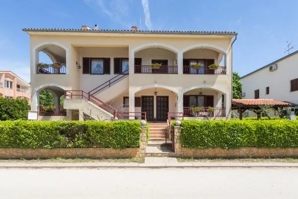 Apartmani Pava – fotografija 2