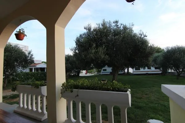 Apartmani Srećko i Zora – fotografija 3