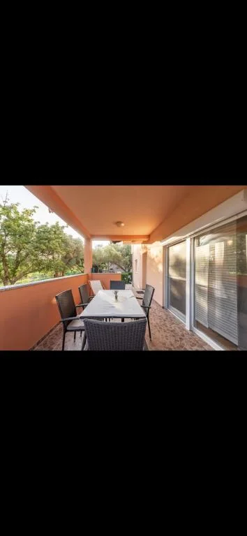 Apartmani Rita i Dora – fotografija 3