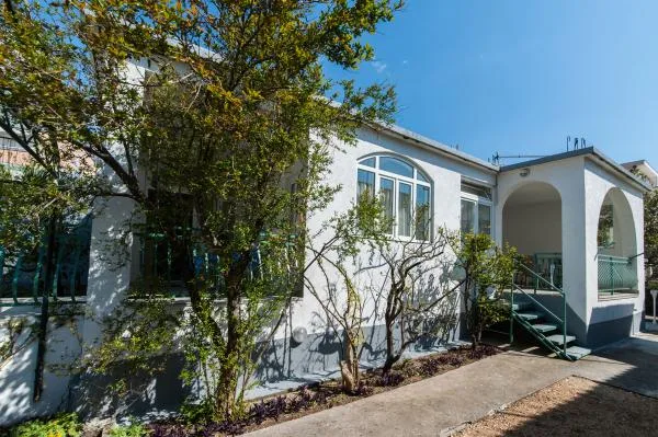 Apartmani Put Kapelice – fotografija 2