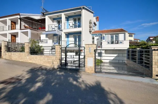 Apartmani Nautilus – fotografija 2