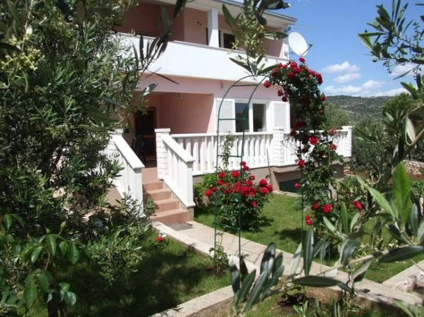 Apartmani Škerlep – fotografija 2
