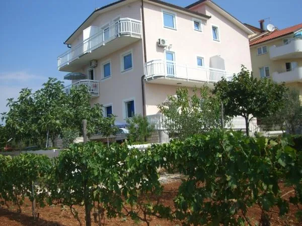 Apartmani Bojka – fotografija 2