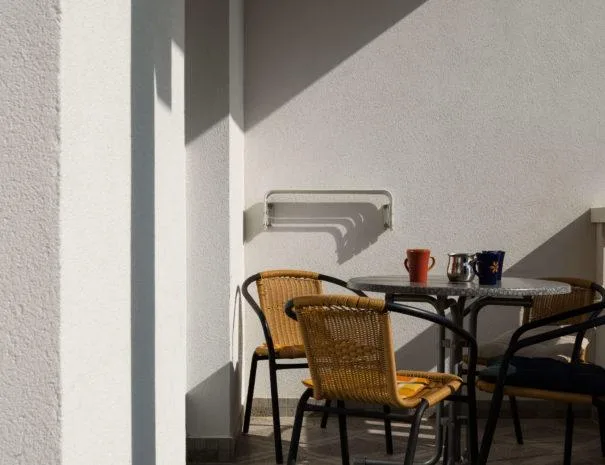 A4+2 – fotografija 2