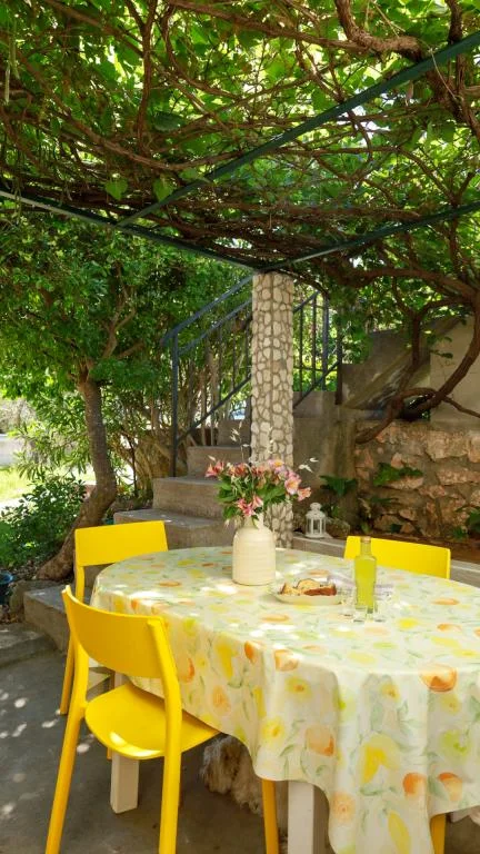 Apartmani Oleander i Glicinija – fotografija 5