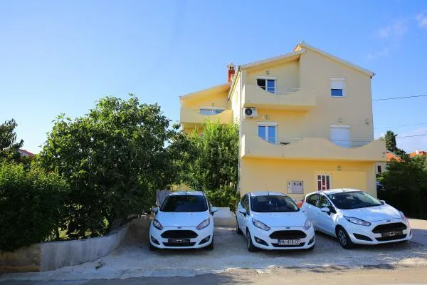 Apartmani Iva – fotografija 2