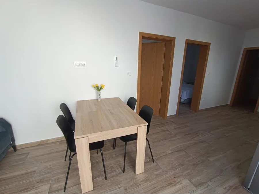 A4+1 – fotografija 2