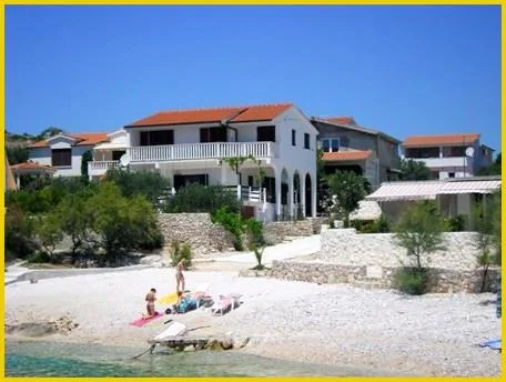 Apartmani Beach House – fotografija 3