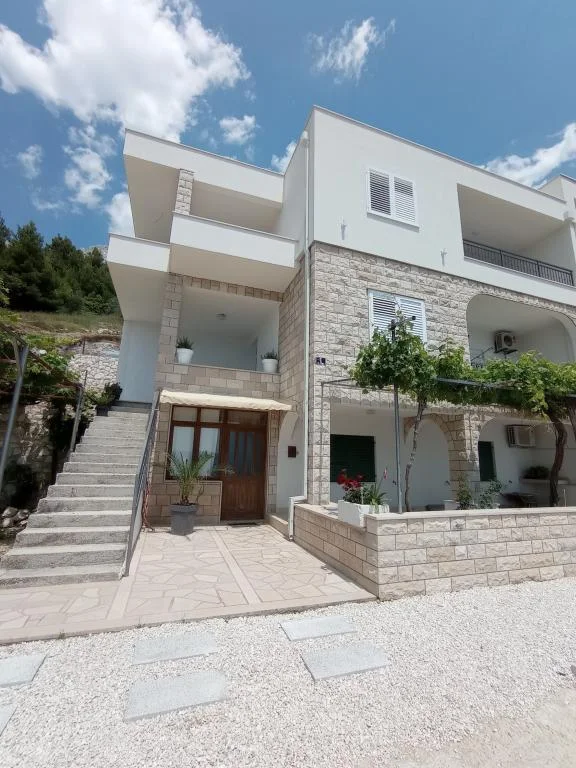 Apartmani Mirko – fotografija 3