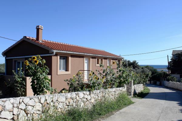 Apartmani Premuda – fotografija 3