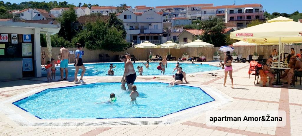 Apartmani Amor i Žana – fotografija 3
