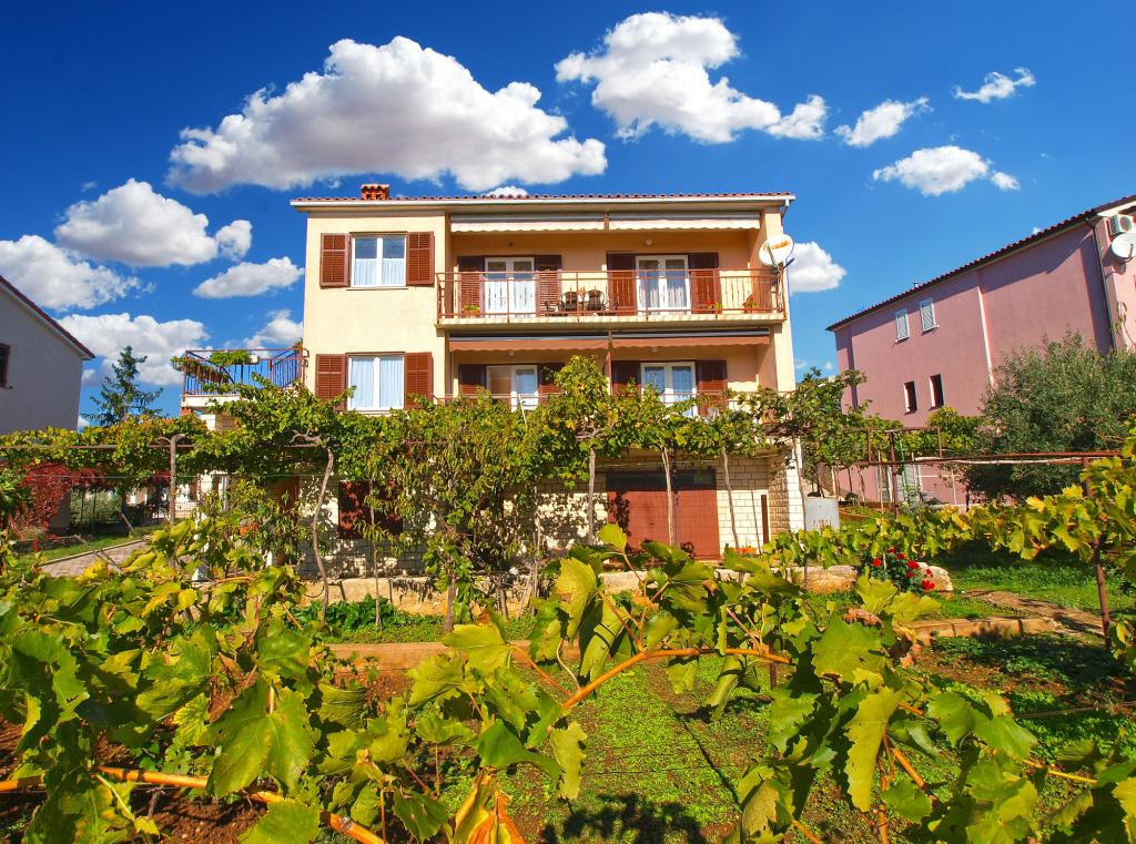 Apartmani Livija 757 – fotografija 3