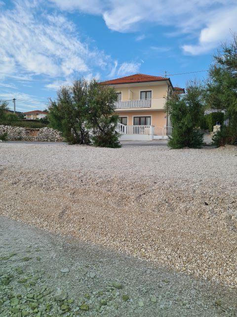 Apartmani Boban – fotografija 6