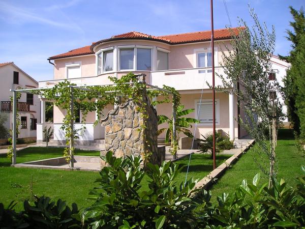 Apartmani Anita – fotografija 1