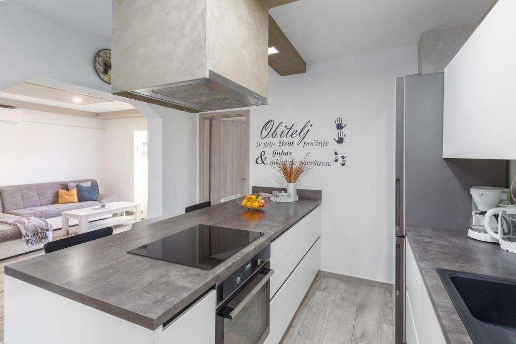 Apartmani Capital City – fotografija 6