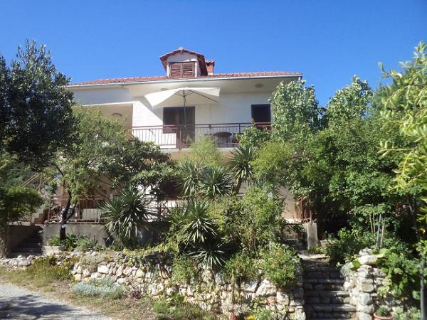 Apartmani Mali Raj – fotografija 1