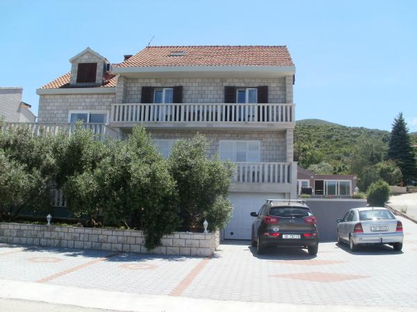 Apartmani Rina – fotografija 3