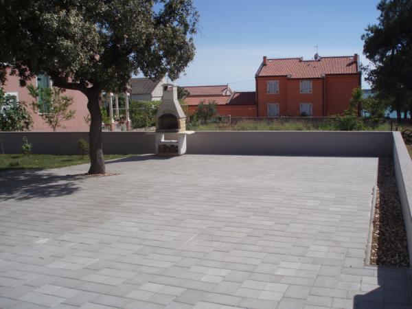 Apartmani Vrsi – fotografija 3