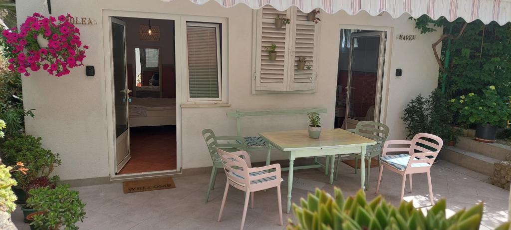 Apartmani Roza – fotografija 4