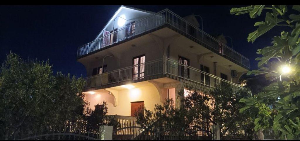 Apartmani Đurđica & J – fotografija 2