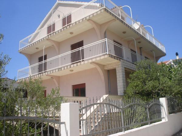 Apartmani Đurđica & J – fotografija 3