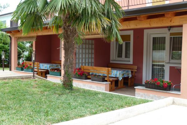 Apartmani Nadja – fotografija 2