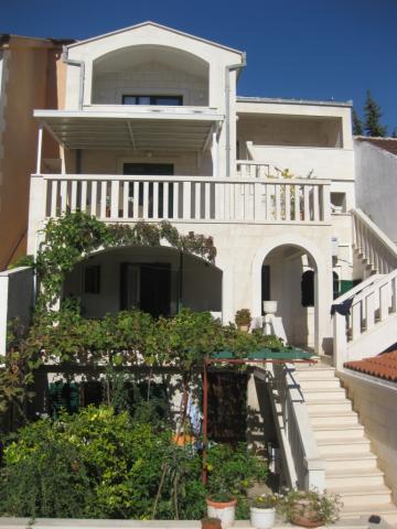 Apartmani Tina – fotografija 2