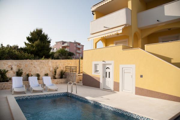 Apartmani Luka – fotografija 4