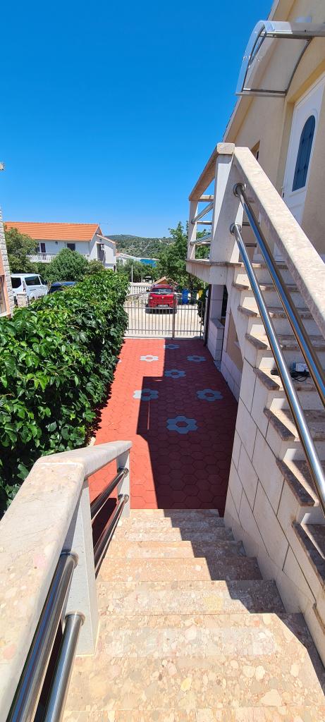 Apartmani Neda – fotografija 3