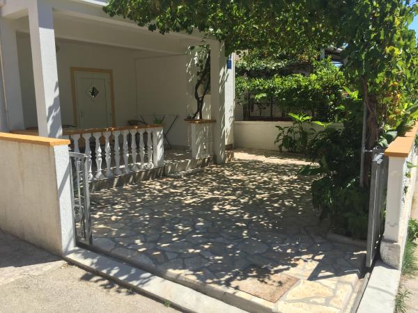 Apartmani Bilušić – fotografija 5
