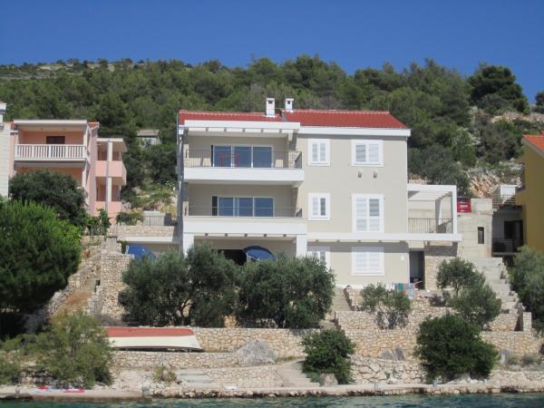 Apartmani Jela – fotografija 2