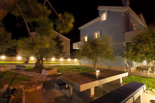 Apartmani Bed & Breakfast Lucija – fotografija 3