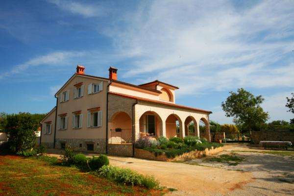 Apartmani Oliva – fotografija 3
