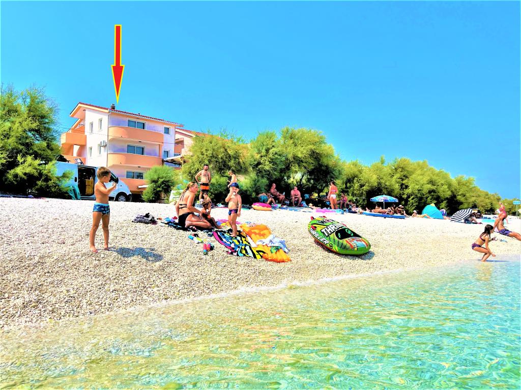 Apartmani Marinovi Dvori – fotografija 2