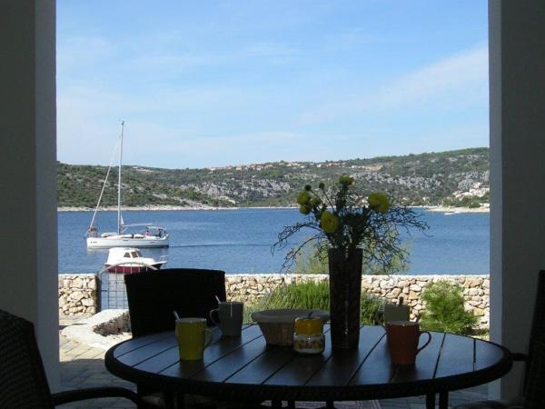 Apartmani Ruzmarin i Maslina – fotografija 4