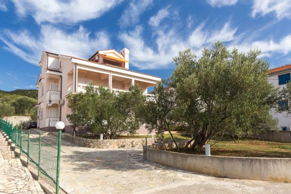 Apartmani Dijana – fotografija 2