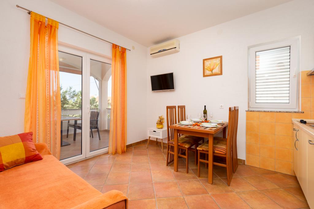 Apartmani Dijana – fotografija 5
