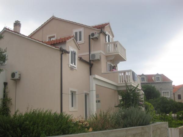 Apartmani Centar – fotografija 1