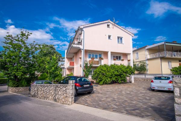 Apartmani Karamarko – fotografija 5