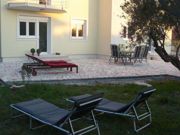 Apartmani Gornje Starine – fotografija 1
